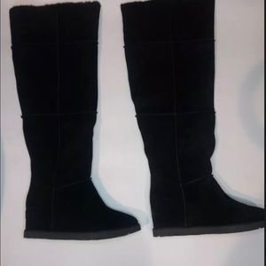UGG Femme over the knee boot, size 12